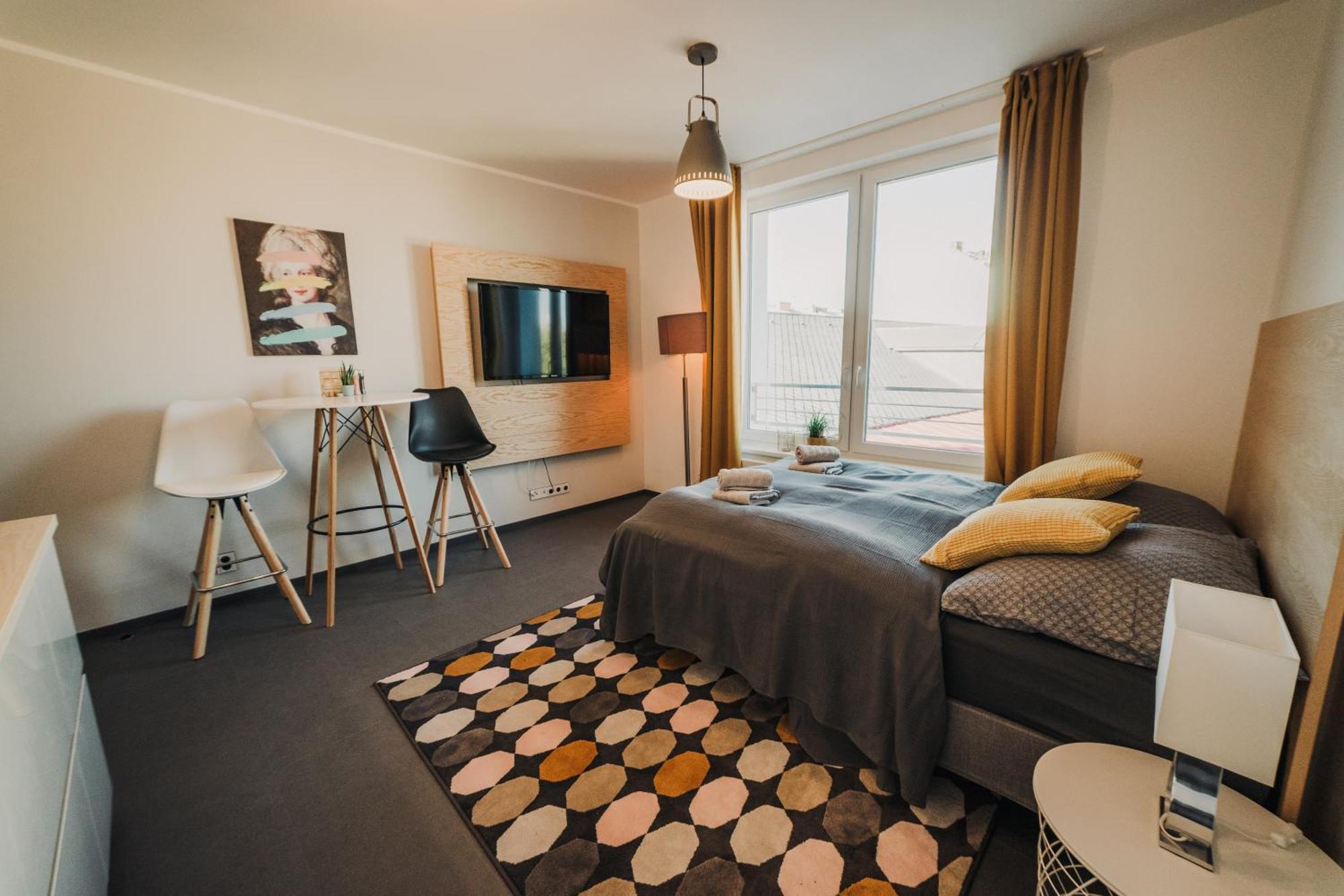 פלזן Citybeat Apartments, 400M From The Square מראה חיצוני תמונה