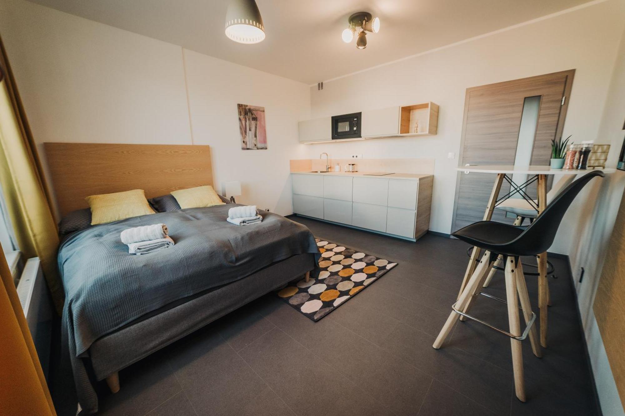 פלזן Citybeat Apartments, 400M From The Square מראה חיצוני תמונה