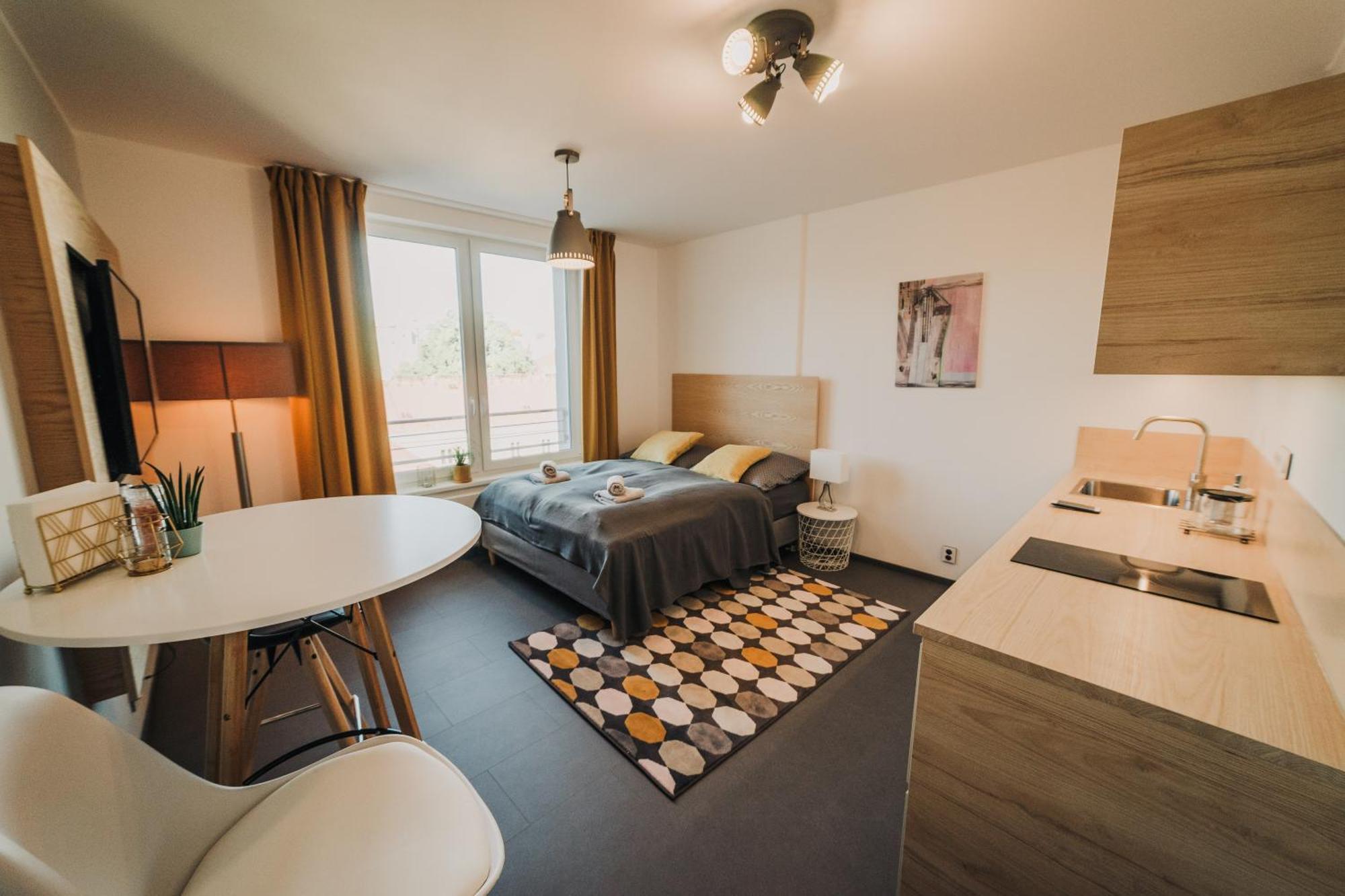 פלזן Citybeat Apartments, 400M From The Square מראה חיצוני תמונה